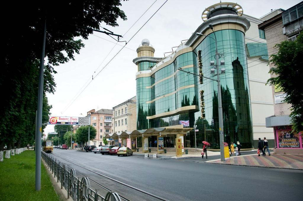 Проспект Космонавтів 42 Apartment Vinnytsia Luaran gambar